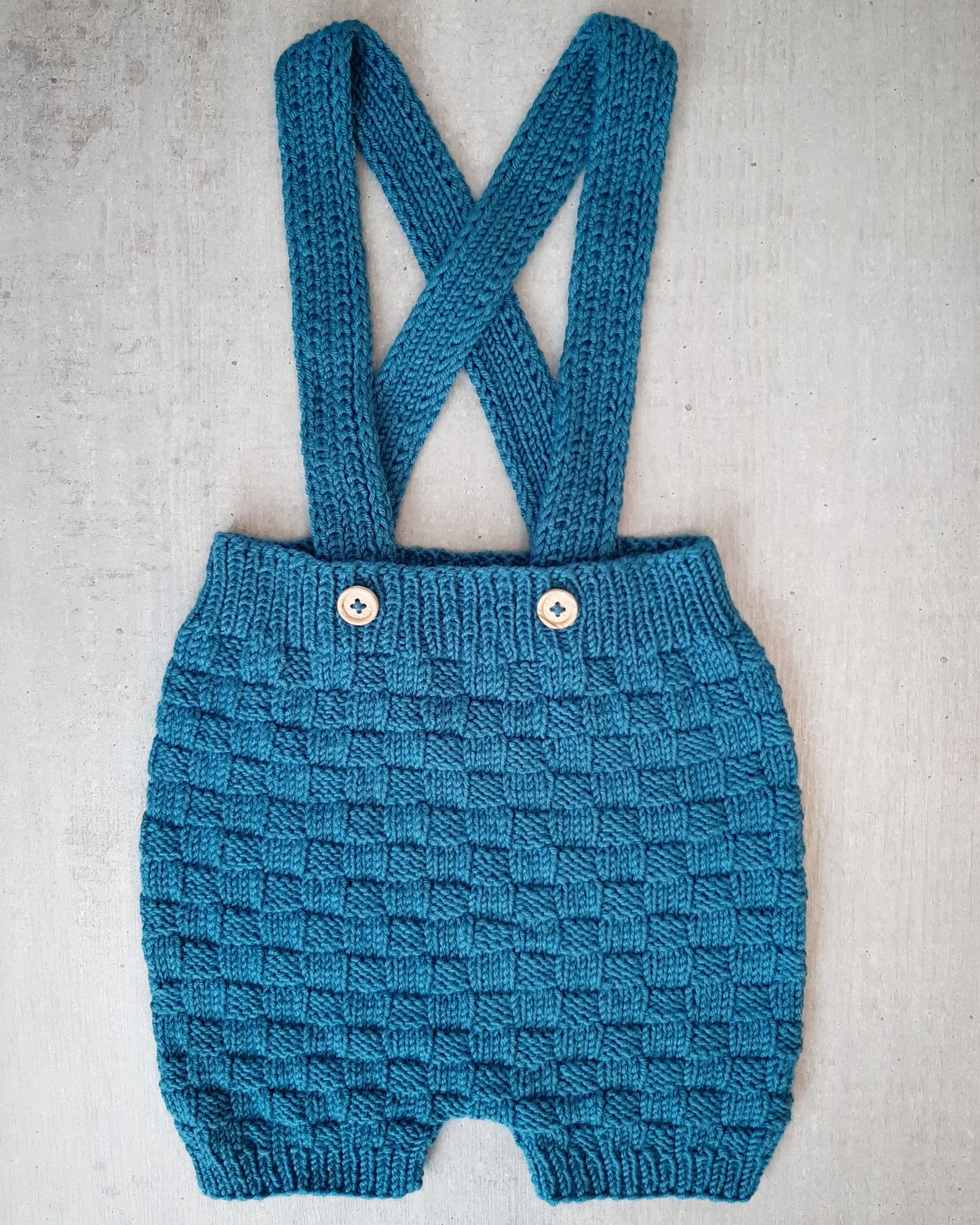 Mugison - kurze Babyhose mit Hosenträgern