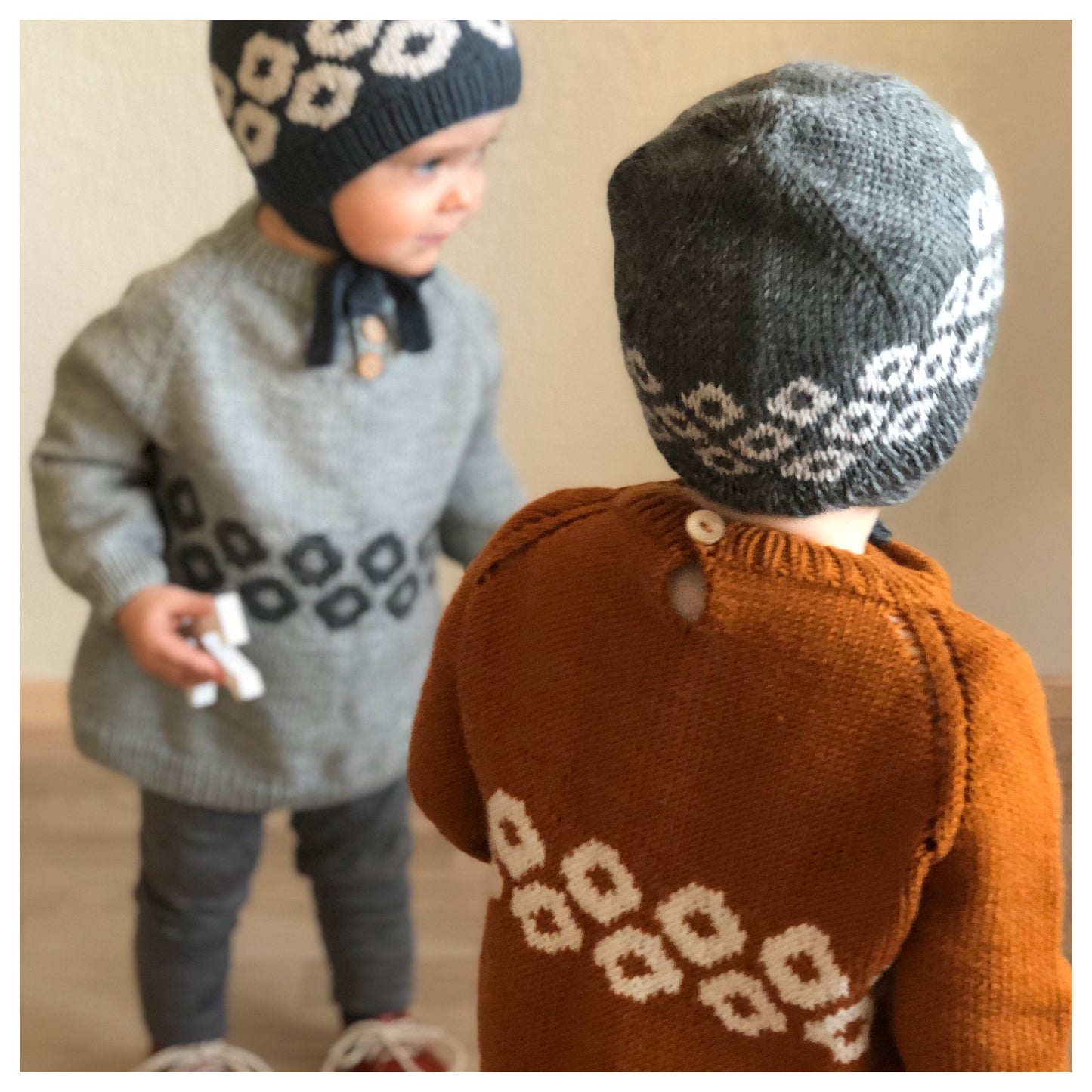 Freyja - Kinderpullover mit Muster