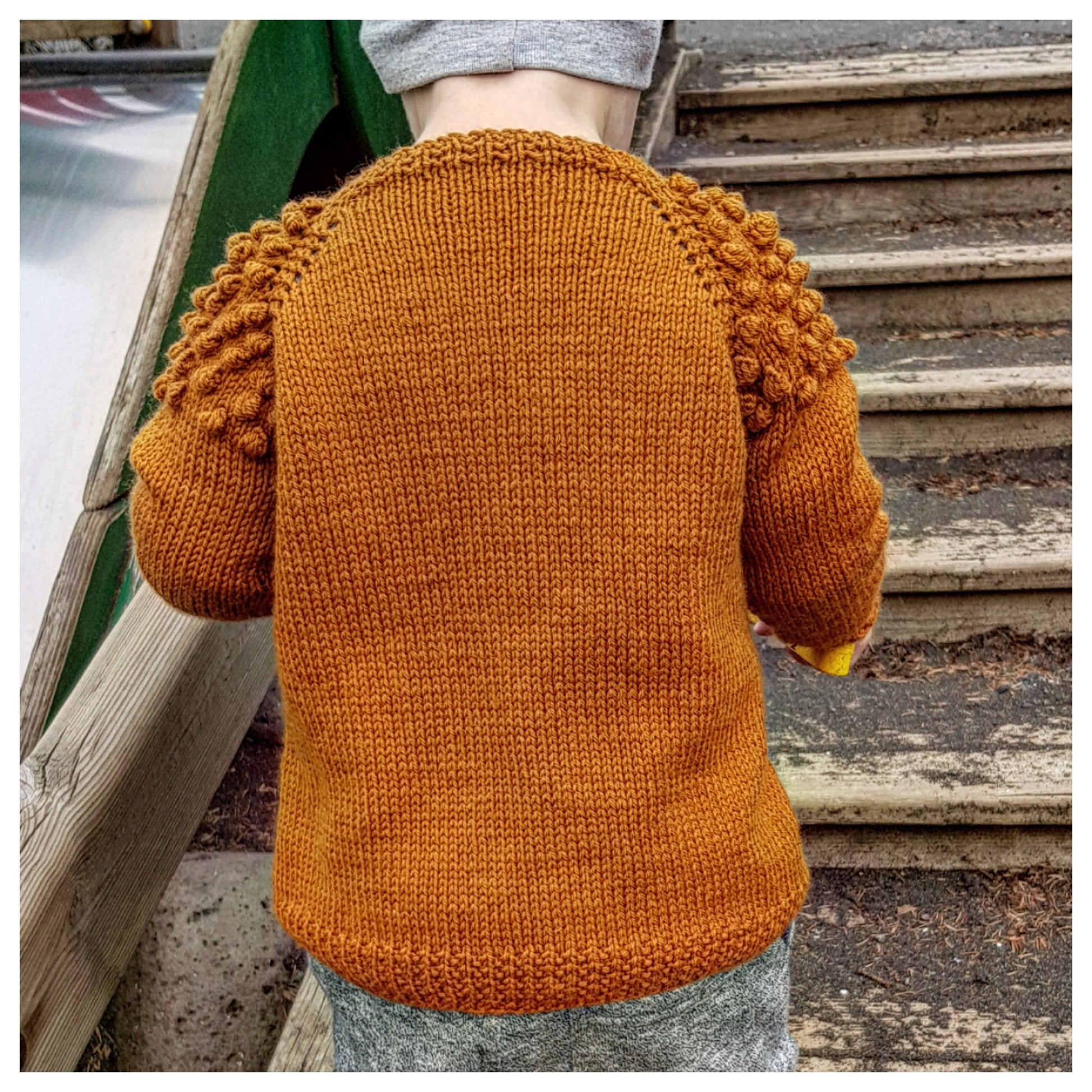 Abendsonne - RVO Strickjacke mit Noppenmuster