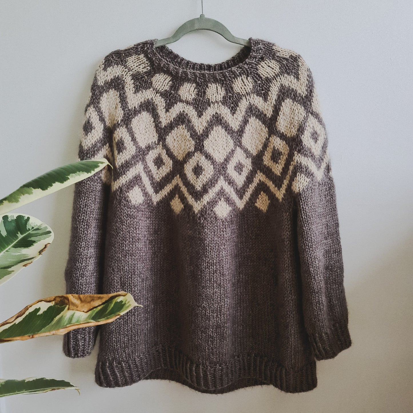 FROST Mohair - Damenpullover mit zweifarbiger Rundpasse