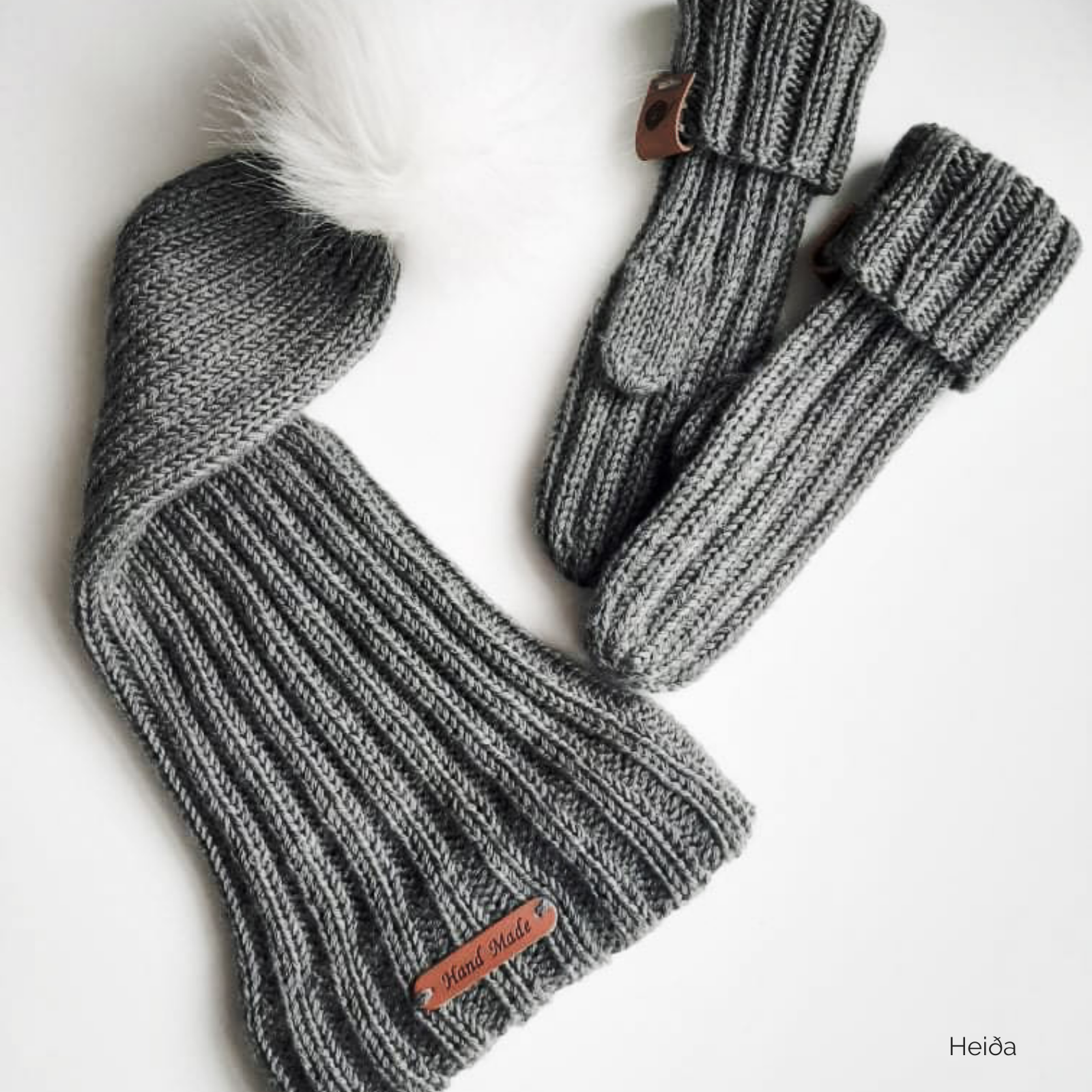 Winternacht - Handschuhe und Mütze